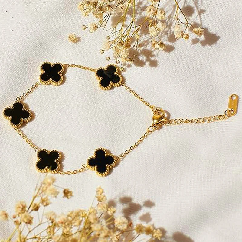 Noir Clover Charm Bracelet
